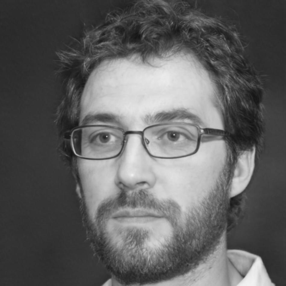 Portrait de Théo Dubois, consultant